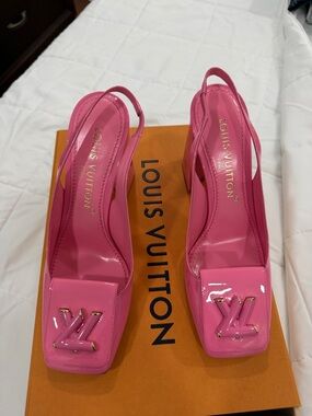 Louis Vuitton Hot Pink Patent Slingback Heels with LV Logo